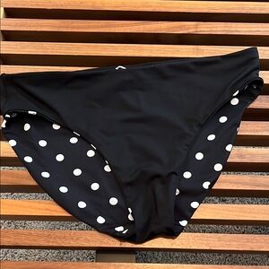 Lands’ End Black Polka Dot reversible Swim Bottoms size 10